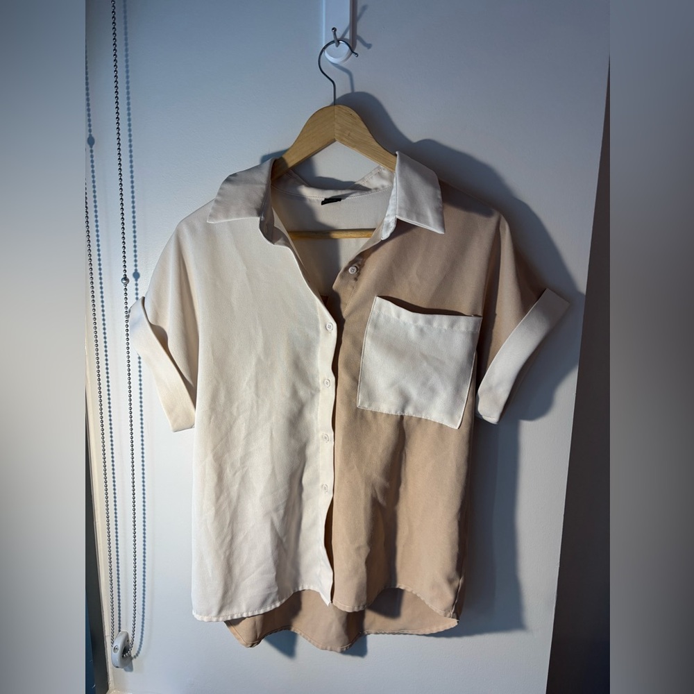 SHEIN Men's Cream and Tan Button Down Shirt